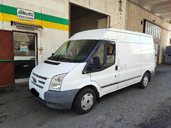 FORD TRANSIT TOURNEO