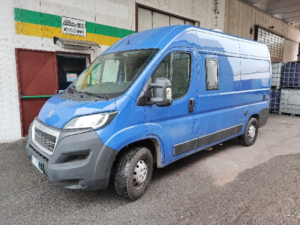 PEUGEOT BOXER