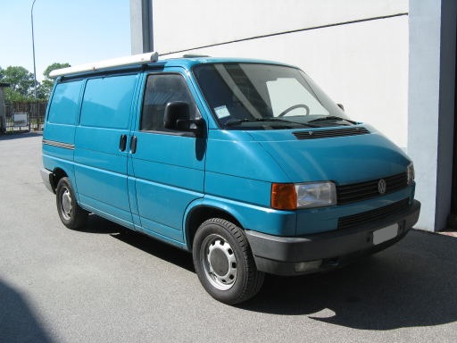 VOLKSWAGEN TRANSPORTER T4