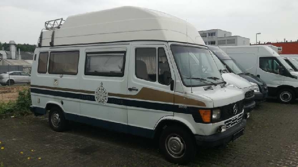 MERCEDES 208B WESTFALIA JAMES COOK