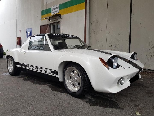 PORSCHE 914